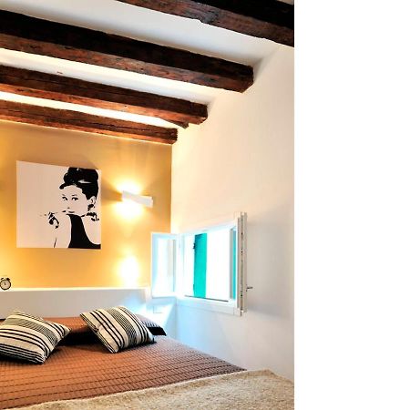 Vivaldi Room - Biennale By Wonderful Italy Venedig Exterior foto